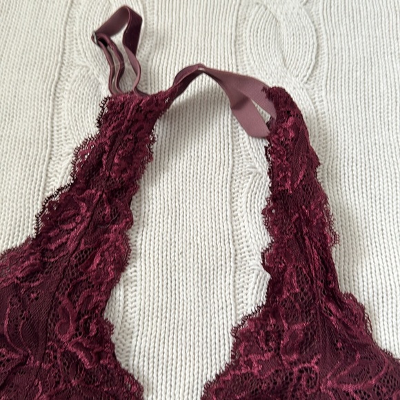 Urban Outfitters Halter Lace Bralette | Raspberry Burgundy | Size L - Picture 5 of 8